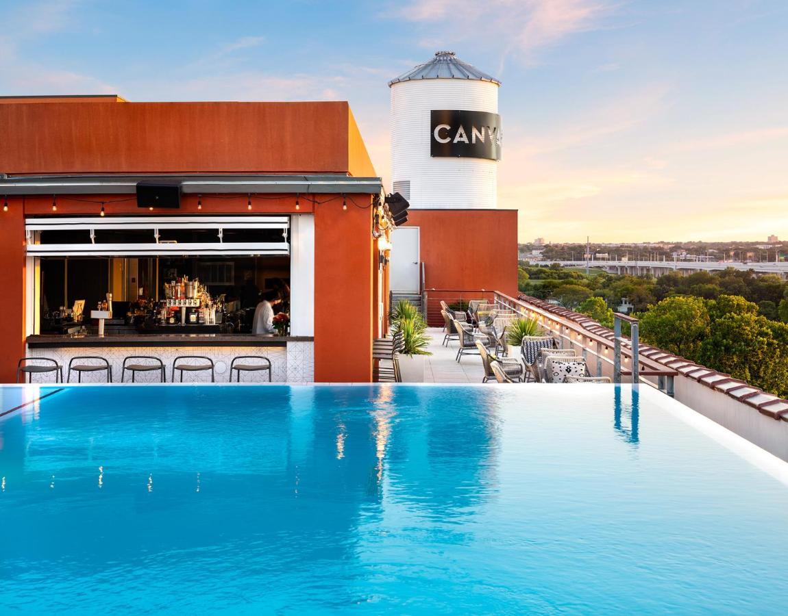 Canvas Hotel Далас Екстериор снимка