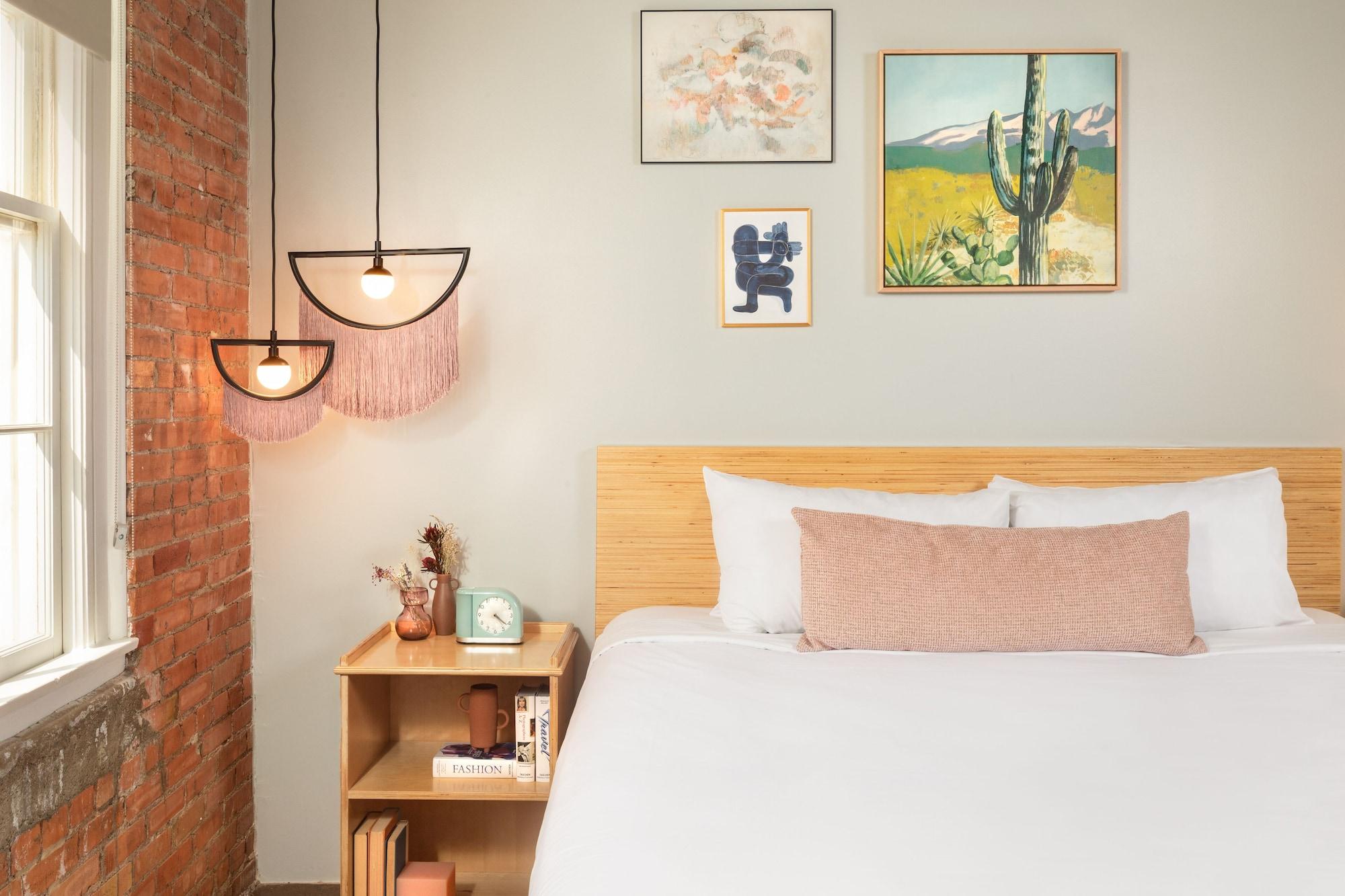 Canvas Hotel Далас Екстериор снимка