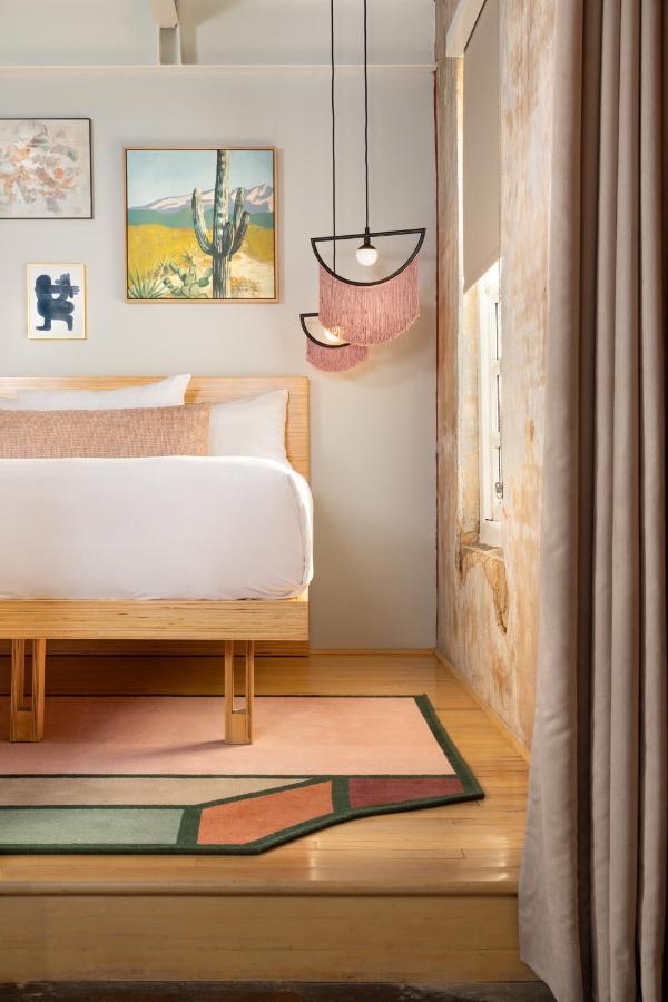 Canvas Hotel Далас Екстериор снимка